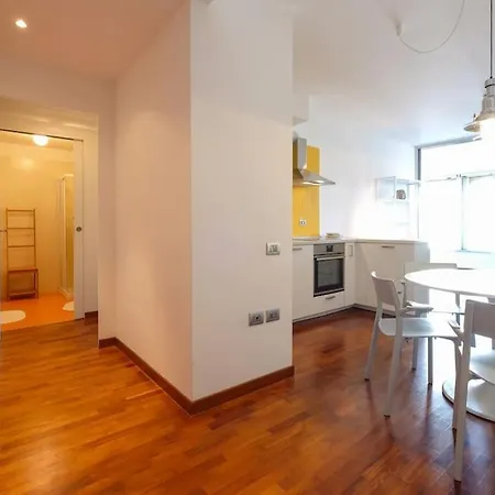 Cozy With Spacious Veranda Appartement *